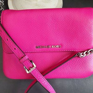 Michael Kors pink leather crossbody purse